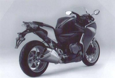 2010_Honda_VFR1200_5.jpg