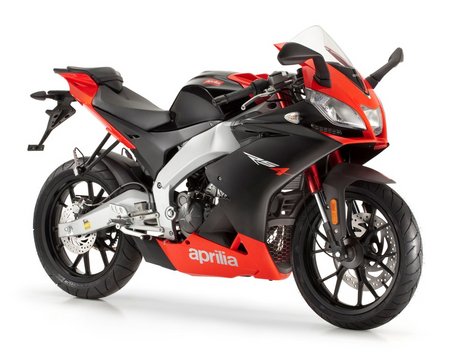 Aprilia RS4 125_01.jpg