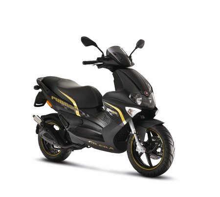 Gilera Runner Black Soul_01.jpg