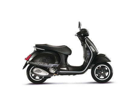 Vespa GTS SuperSport_02.jpg