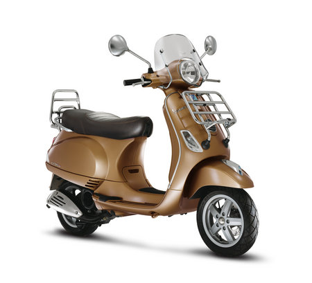 Vespa LX Touring_01.jpg