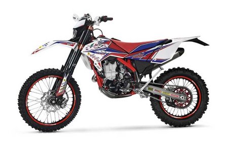 RR4T_8750_Factory.jpg