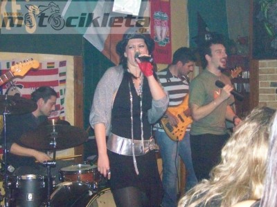 09.JPG